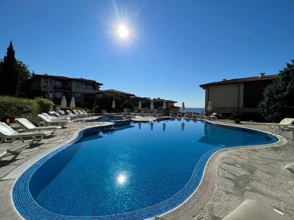 Psb Apartments In Gardens Of Eden Sveti Vlas Bagian luar foto