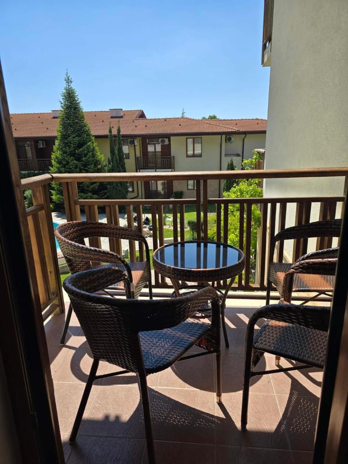 Psb Apartments In Gardens Of Eden Sveti Vlas Bagian luar foto
